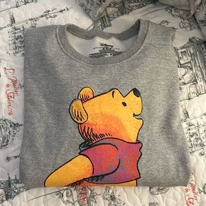 Preloved  sweatshirt Winnie the Pooh sweatshirt